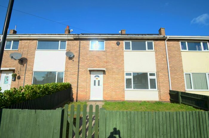 3 Bedroom Terraced House To Rent In Troutbeck Way, Rossington, Doncaster, DN11