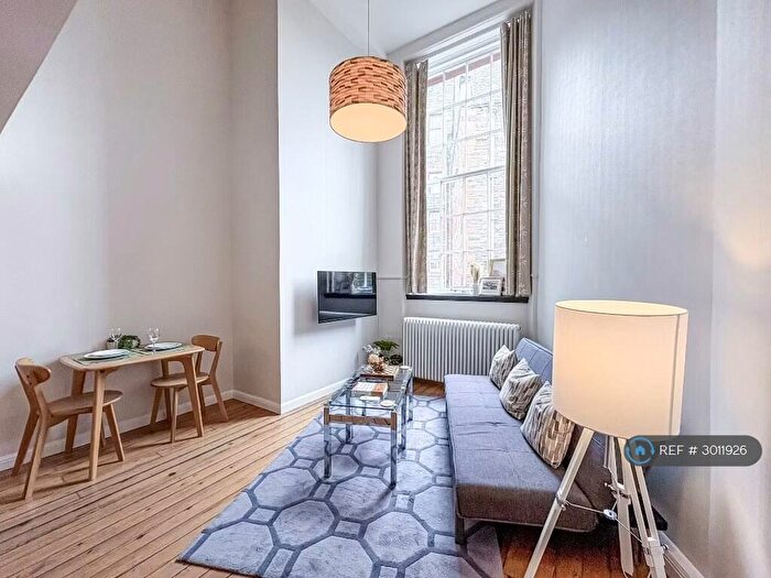 1 Bedroom Flat To Rent In Mcdonald Road, Edinburgh, EH7