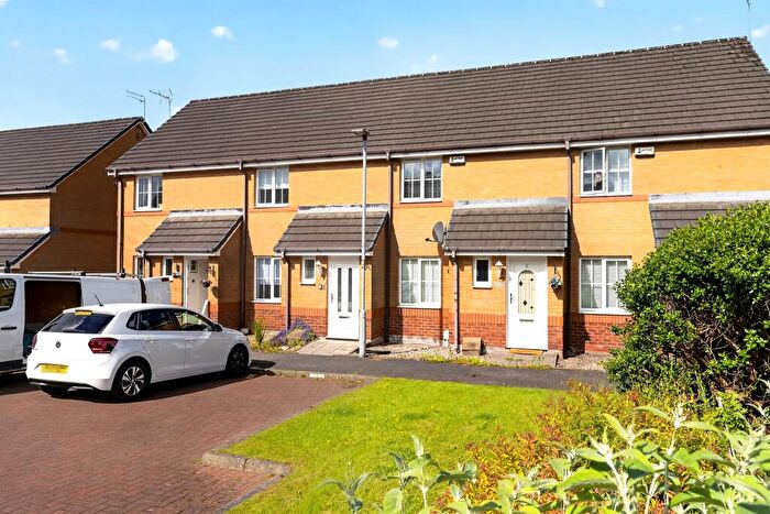 2 Bedroom Terraced House For Sale In Suisnish, Erskine, PA8