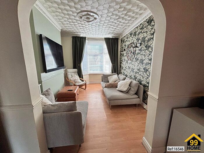 2 Bedroom Terraced House For Sale In Harrison Street, Walsall, West Midlands, WS3