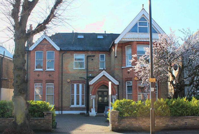 2 Bedroom Flat To Rent In Madeley Road, London, W5