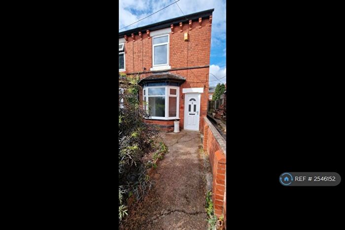 2 Bedroom Terraced House To Rent In Ragdale Road, Nottingham, NG6