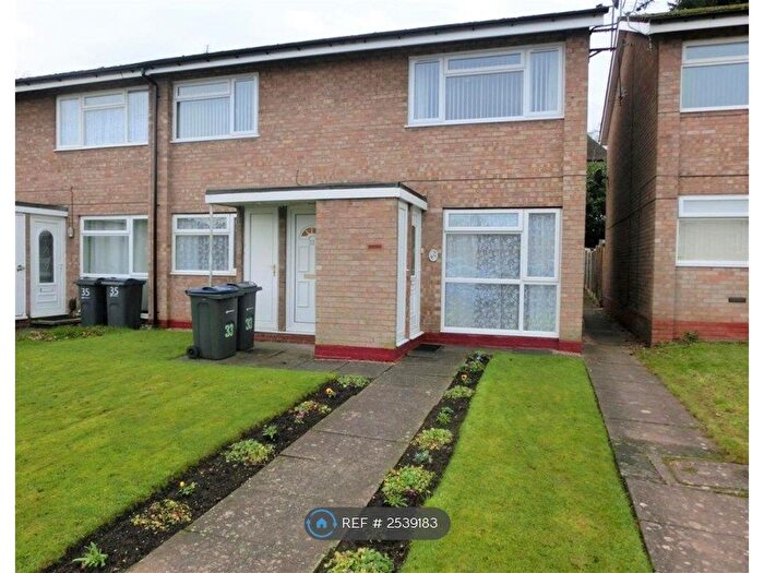 2 Bedroom Maisonette To Rent In Langham Close, Birmingham, B26