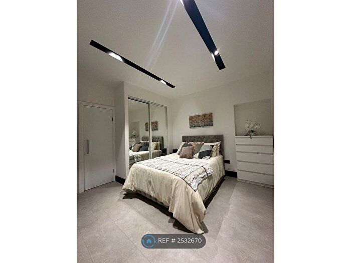 1 Bedroom Flat To Rent In Fraser Road, Aberdeen, AB25