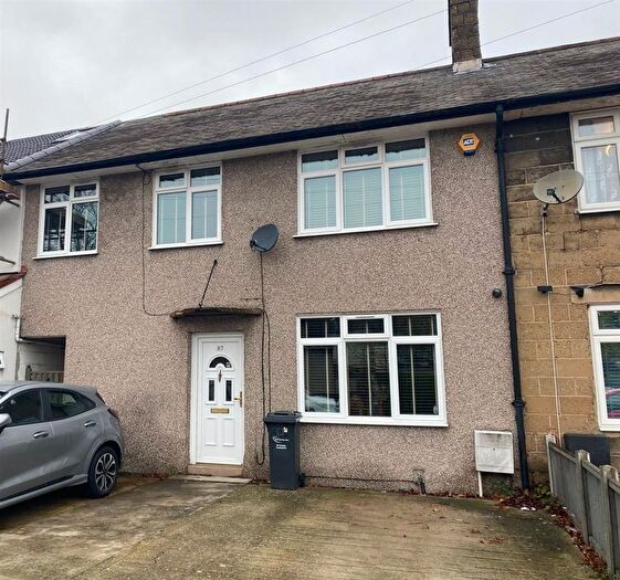 3 Bedroom Terraced House For Sale In Campden Crescent, Dagenham, RM8