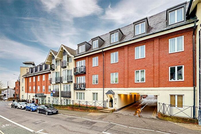 2 Bedroom Apartment To Rent In Benedictine Place, Marlborough Road, St. Albans, Hertfordshire, AL1