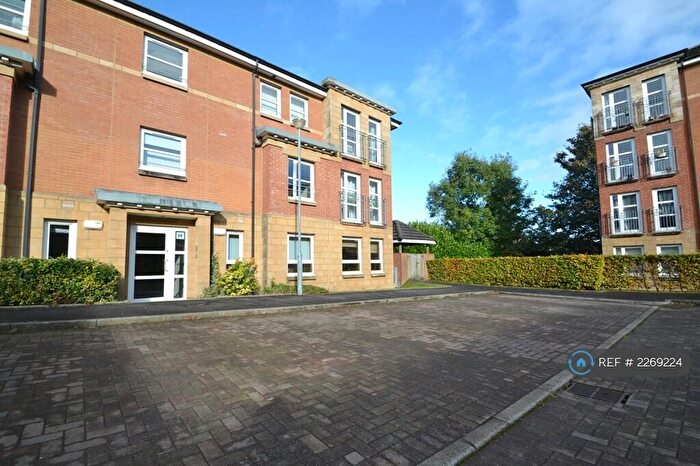 2 Bedroom Flat To Rent In St. Helens Gardens, Glasgow, G41