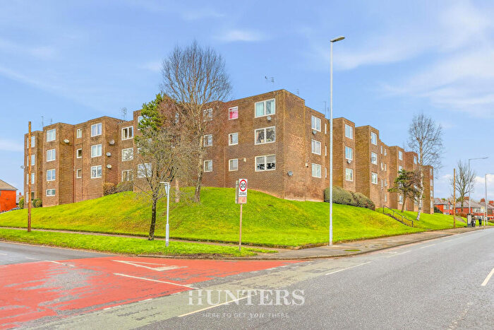 2 Bedroom Flat For Sale In Nowell Court, Middleton, Manchester, M24