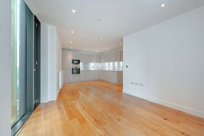 2 Bedroom Flat To Rent In Brick Kiln One, Station Road, London, SE13