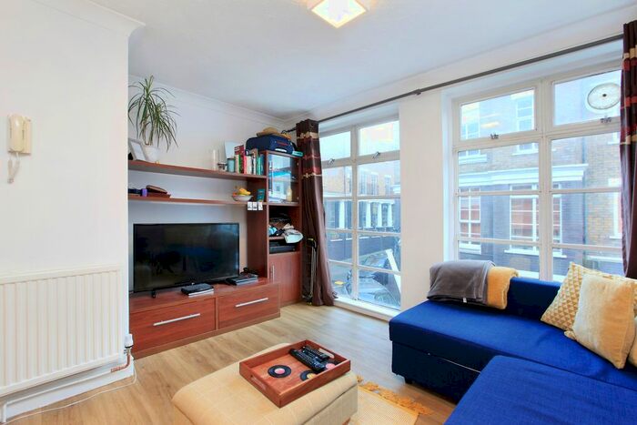 1 Bedroom Flat To Rent In Hillgate Place, Balham Hill, SW12