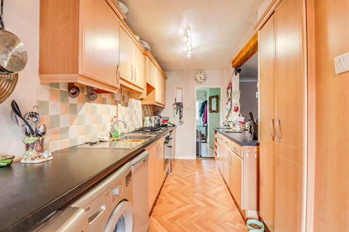 3 Bedroom Terraced House For Sale In Nicholson Road, Thundersley, SS7