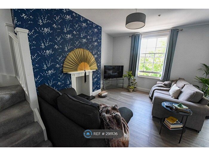 2 Bedroom Flat To Rent In Dormer Place, Leamington Spa, CV32