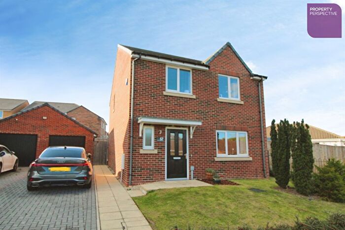 4 Bedroom Detached House For Sale In Sanderling Way, NE38