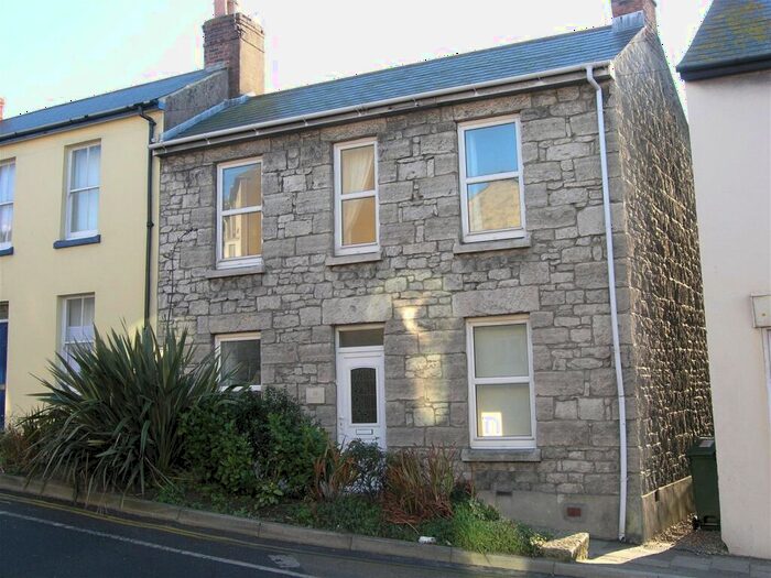 2 Bedroom End Of Terrace House To Rent In High Street, Fortuneswell, Portland, Dorset, DT5