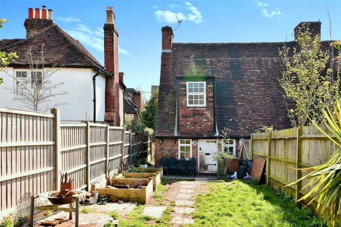 2 Bedroom End Of Terrace House For Sale In The Street, Detling, Maidstone, Kent, ME14