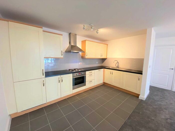 2 Bedroom Flat To Rent In Back Lane, Canterbury, CT1