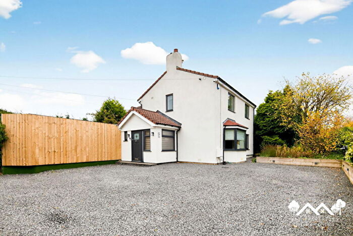 4 Bedroom Detached House For Sale In Preston Old Road, Feniscowles, Blackburn, BB2