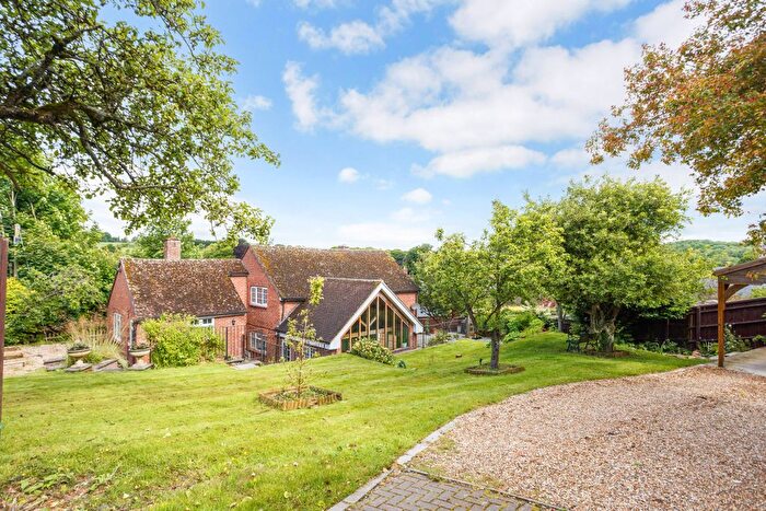 4 Bedroom Detached House For Sale In Hungerford Hill, Hungerford, RG17