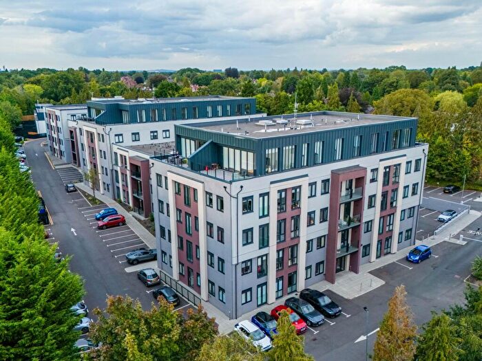 2 Bedroom Apartment For Sale In Streetsbrook Road, Broadoaks, B91