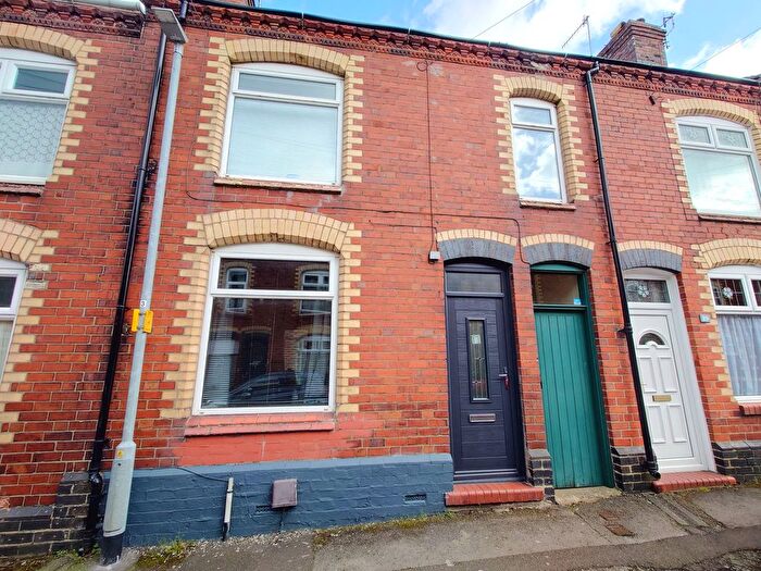2 Bedroom Terraced House For Sale In Kinsey Street, Silverdale, Newcastle, ST5