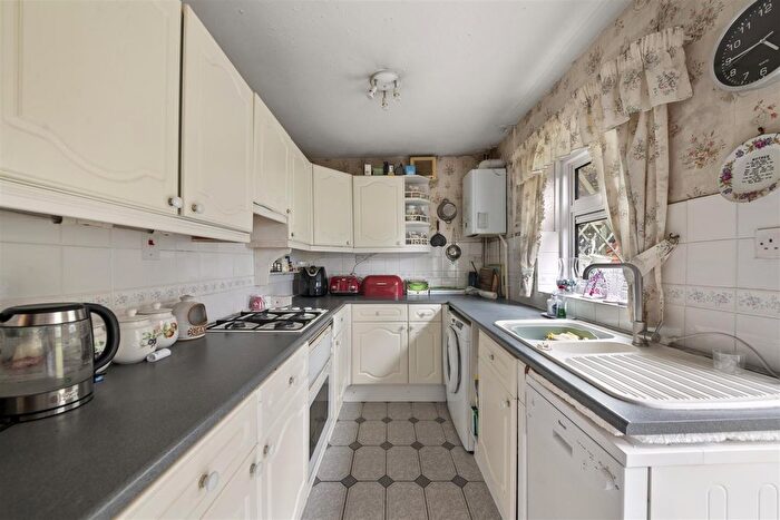 3 Bedroom Semi-Detached House For Sale In West End Lane, Harlington, Hayes, UB3