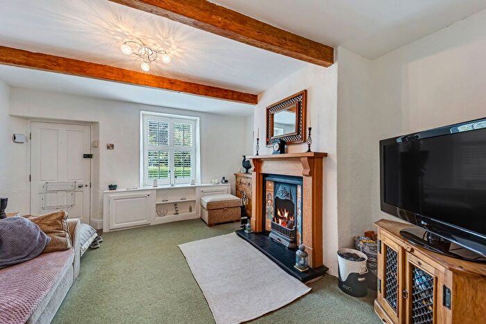 2 Bedroom Cottage For Sale In Lake View, Belmont, Bolton, BL7