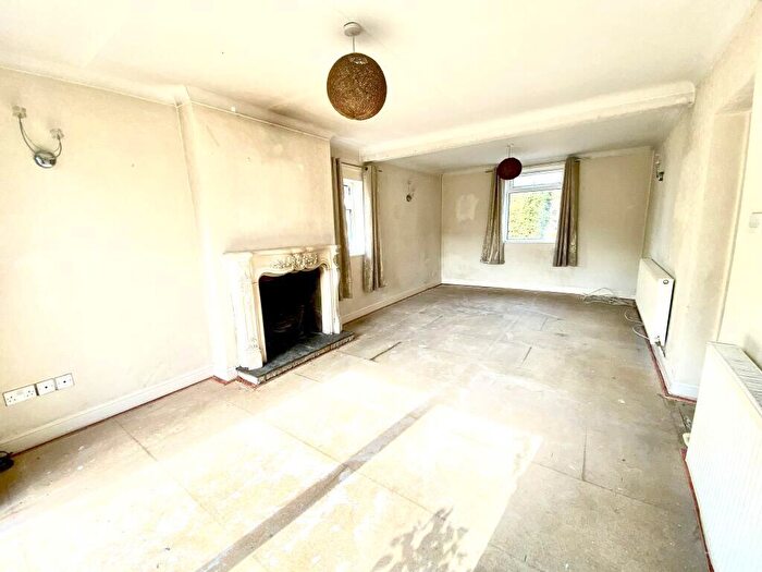 4 Bedroom Detached House For Sale In Roman Bank, Moulton Seas End, Spalding, Lincolnshire, PE12