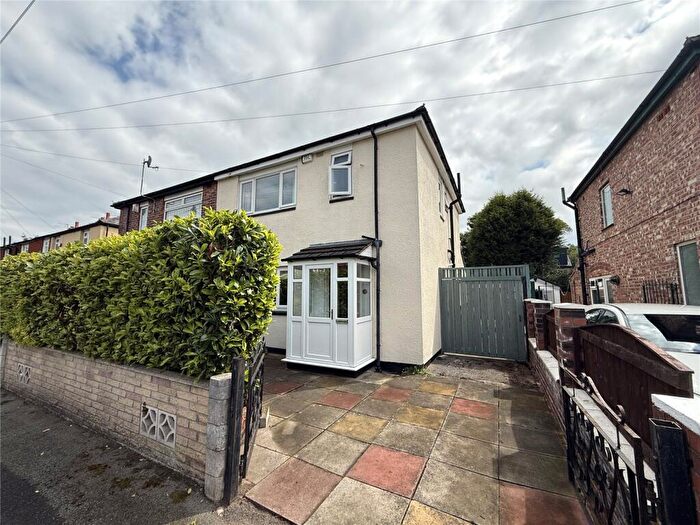 3 Bedroom Semi-Detached House For Sale In Meltham Avenue, West Didsbury, M20