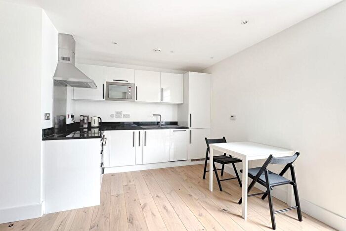 1 Bedroom Apartment For Sale In Flat, Cobalt Point, Millharbour, London, E14