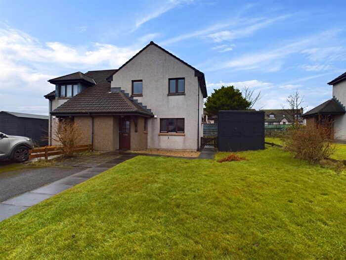 3 Bedroom End Of Terrace House For Sale In Queen Sonja Kloss, Kirkwall, Orkney, KW15