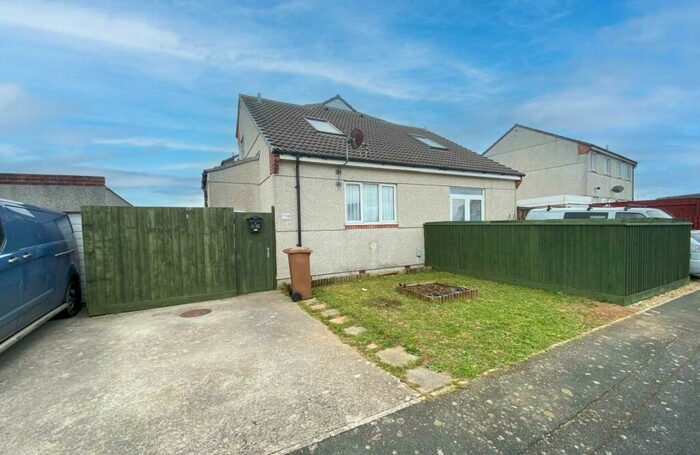 1 Bedroom Cluster House To Rent In Cayley Way, Kings Tamerton, PL5