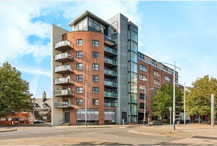 1 Bedroom Flat To Rent In Princess Way, Swansea, SA1