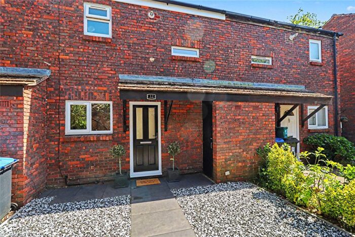 2 Bedroom Terraced House For Sale In Woking, Surrey, GU21