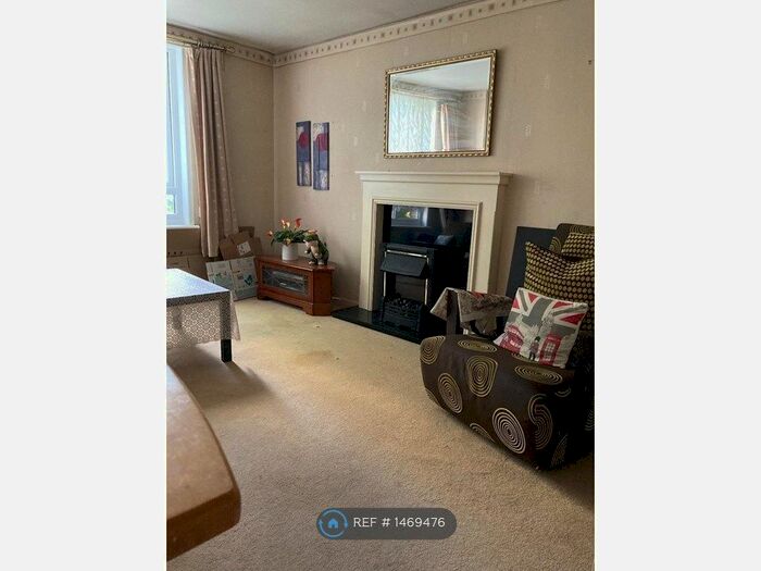1 Bedroom Flat To Rent In Leadenham Court, London, E3
