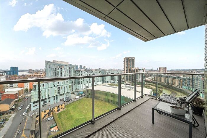 2 Bedroom Flat For Sale In Bowspirit Apartments, Creekside, Deptford, London, SE8