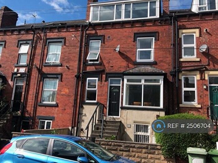 2 Bedroom Terraced House To Rent In Beechwood Terrace, Leeds, LS4