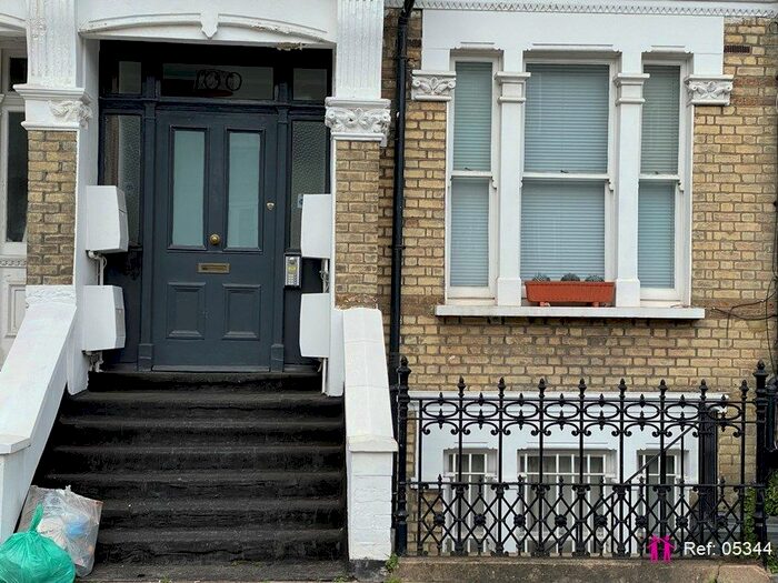 1 Bedroom Flat To Rent In Barons Court Road, London, W14