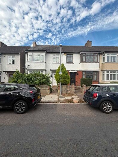 3 Bedroom End Terrace House To Rent In Trosley Avenue, Gravesend, DA11