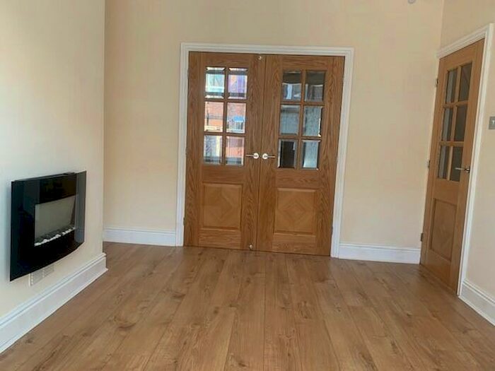 3 Bedroom House To Rent In Ivydale Road, Liverpool, L18