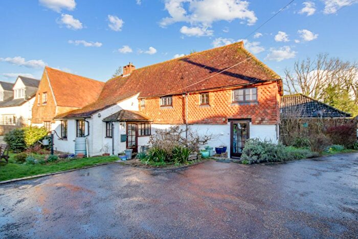 5 Bedroom Detached House For Sale In East Park Lane, Newchapel, Lingfield, RH7