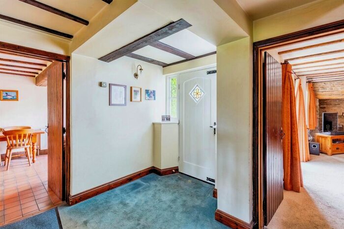 4 Bedroom Detached House For Sale In Church Lane, Great Doddington, NN29