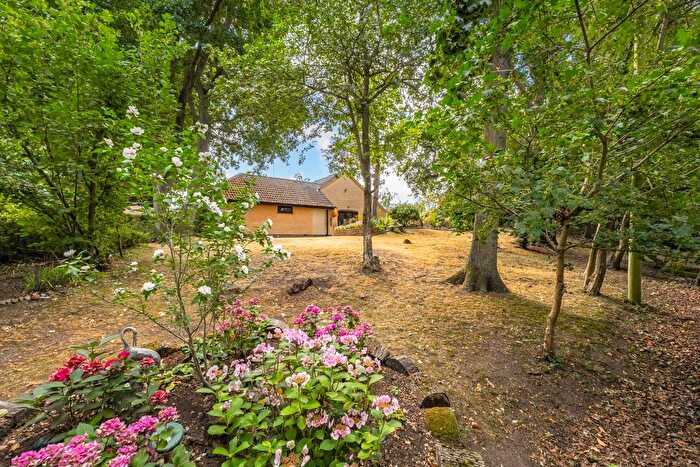 4 Bedroom Detached Bungalow For Sale In Stanningfield Road, Great Whelnetham, IP30