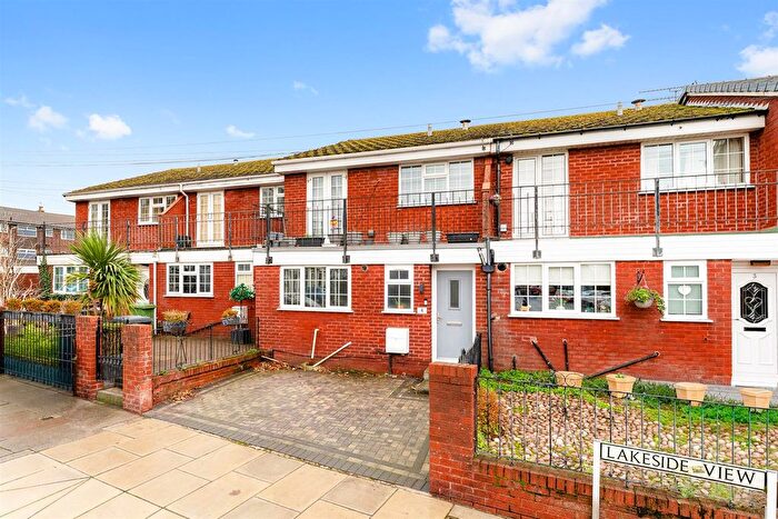 3 Bedroom Mews For Sale In Lakeside View, Great Georges Road, Waterloo, L22