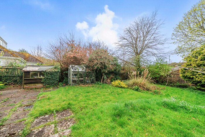 3 Bedroom Bungalow For Sale In Highridge, Alton, Hampshire, GU34