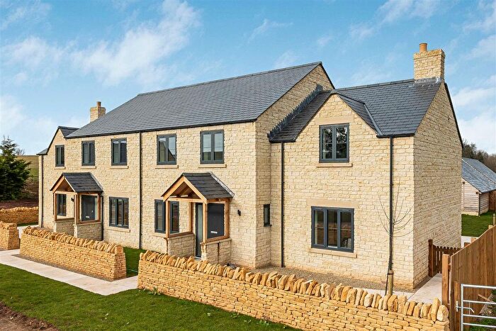 4 Bedroom Semi-Detached House To Rent In Highgreen, Birdlip, GL4