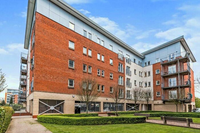 2 Bedroom Apartment To Rent In Elmira Way, Salford, Greater Manchester, M5