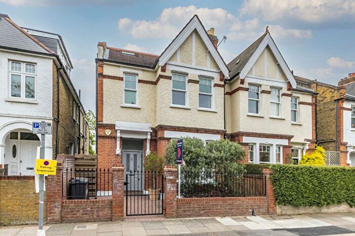 4 Bedroom Property To Rent In Home Park Road, Wimbledon, SW19