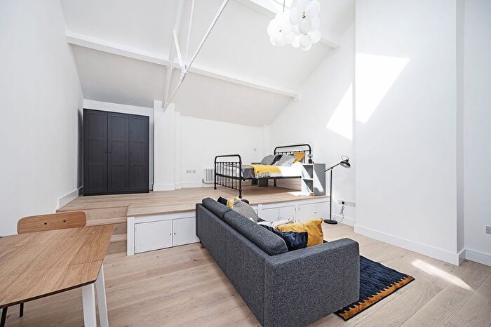Studio To Rent In Magri Walk, Whitechapel, London, E1
