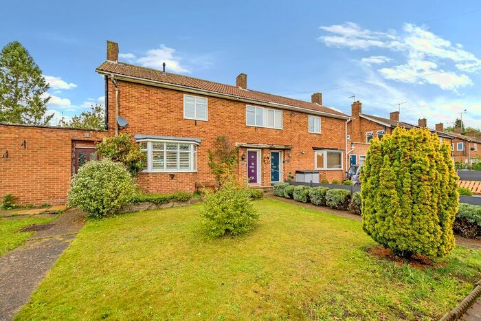 3 Bedroom Semi-Detached House For Sale In Purwell Lane, Hitchin, SG4