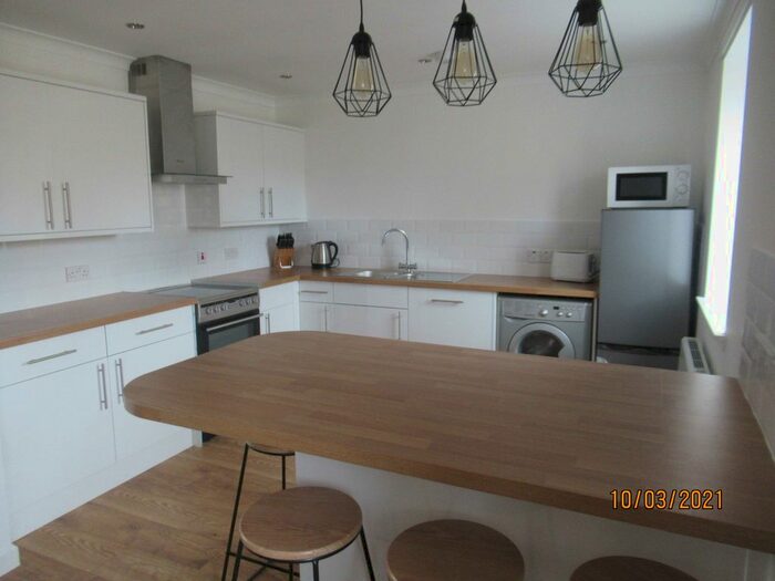 2 Bedroom Flat To Rent In Candlemakers Lane, Loch Street, Top Floor Left, Aberdeen, AB25